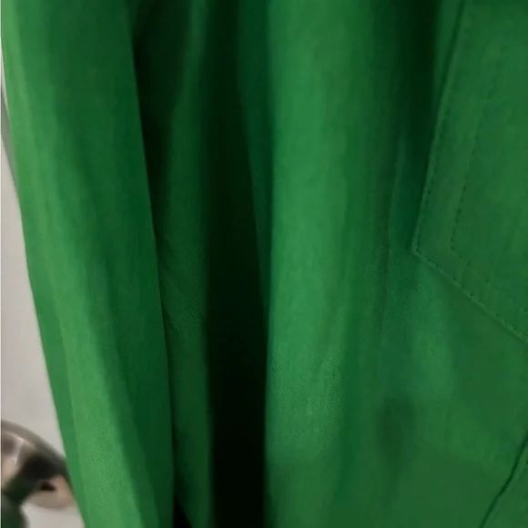 NWT size xl and,color green - Picture 4 of 4